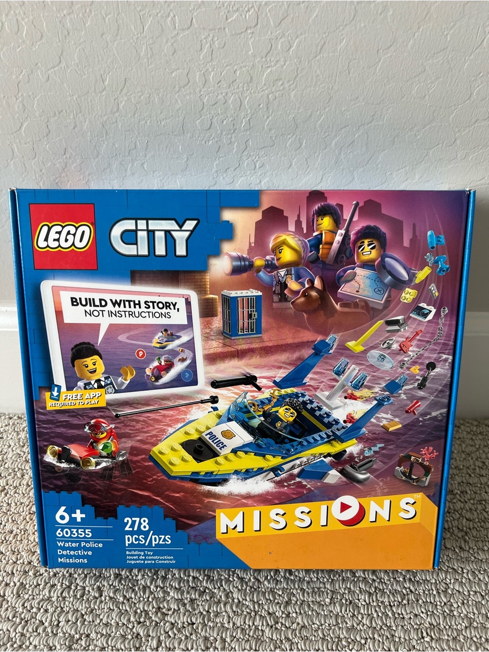 LEGO City Blue and Yellow Water Police Detective Missions $45 NIB
